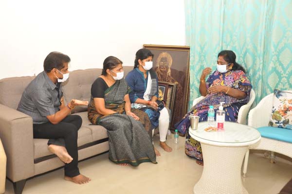 Tamilisai Soundararajan