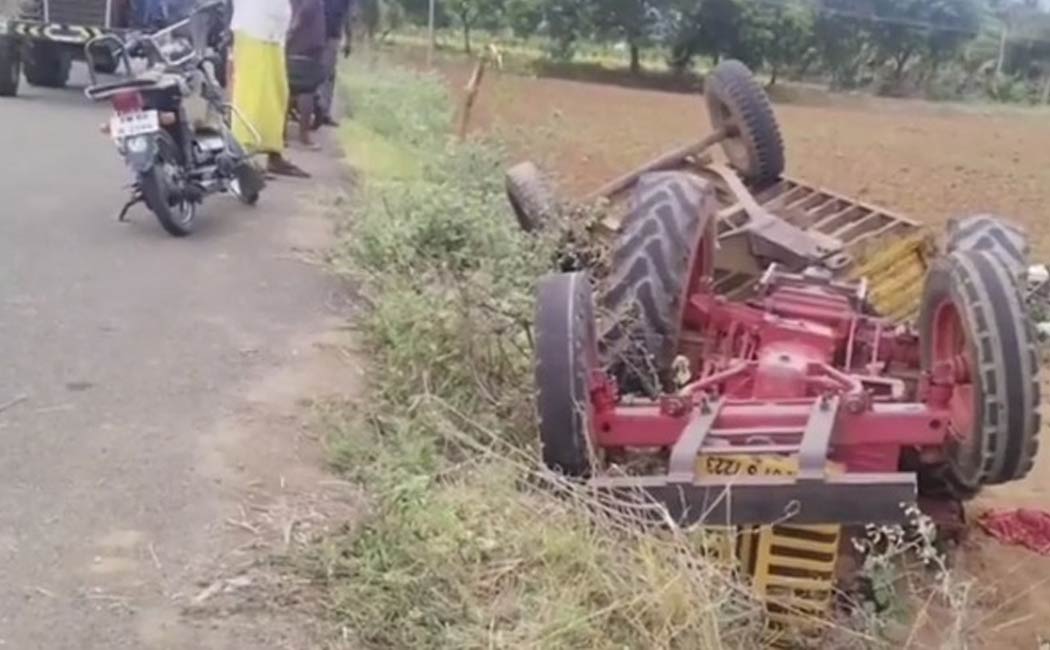 3 children passed away in vehicle overturn during the Vinayagar Chaturthi celebration