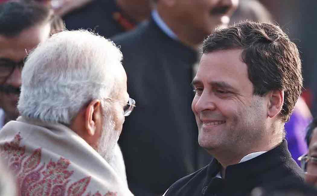 rahul gandhi speaks to modi about relief works in kerala