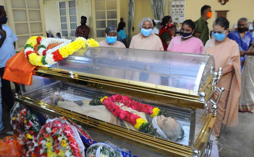 Dr.Shanta Funeral photos