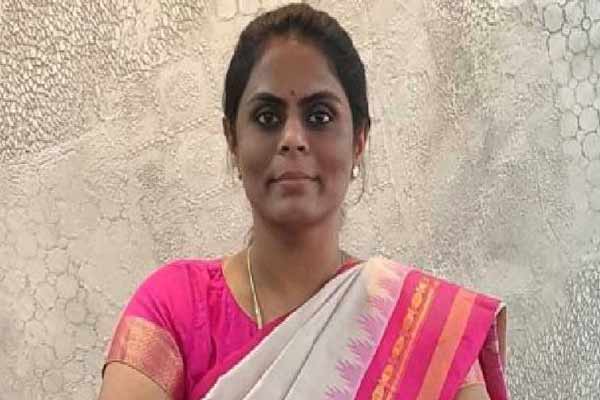 telangana IAS officer's controversial speech on students should clean toilets