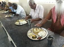 Thiruvaroor araneri lions club