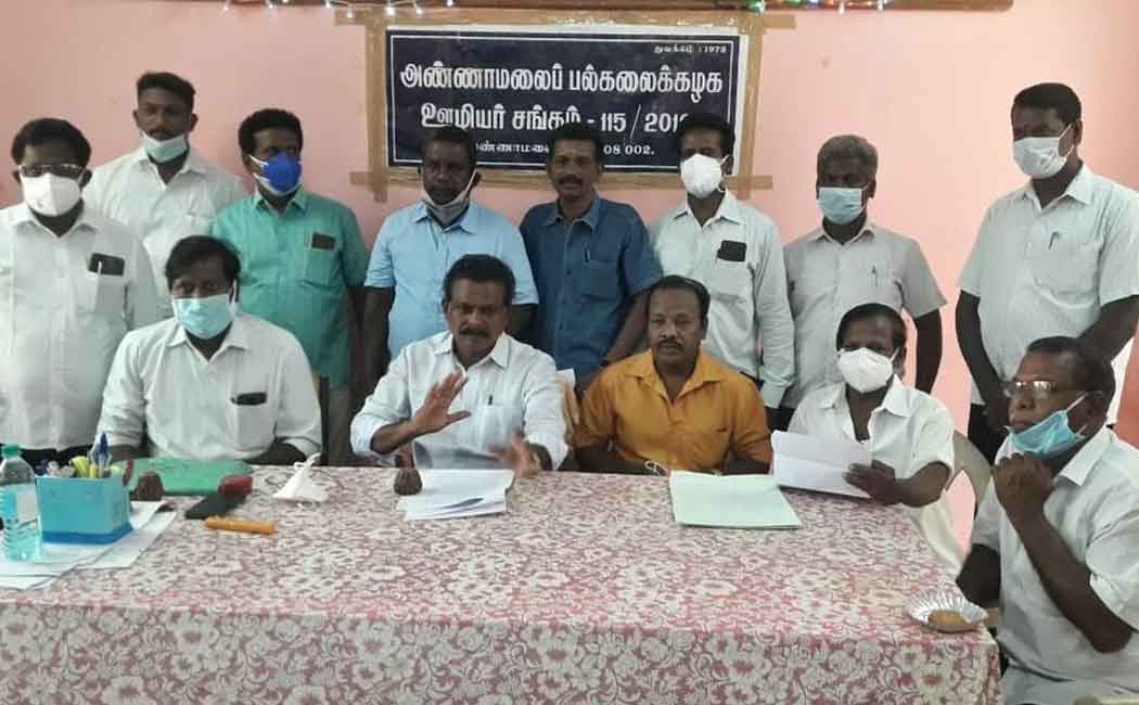 Qualified persons should be appointed as Vice Chancellors