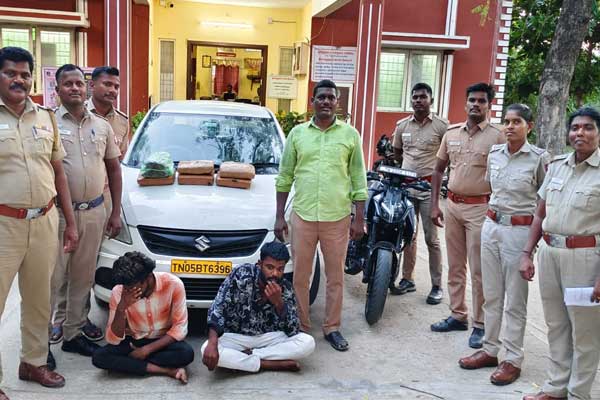 Youths arrested for smuggling cannabis