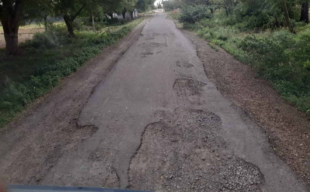 People demand to repair the dilapidated road in Cuddalore district