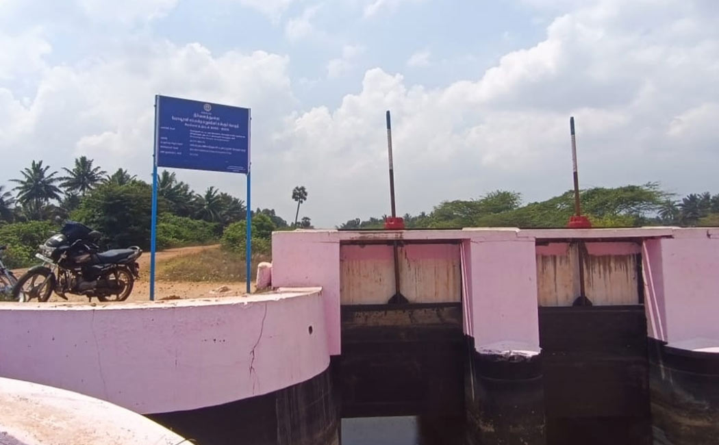 fraud has taken place in the renovation of Kallanai Canal