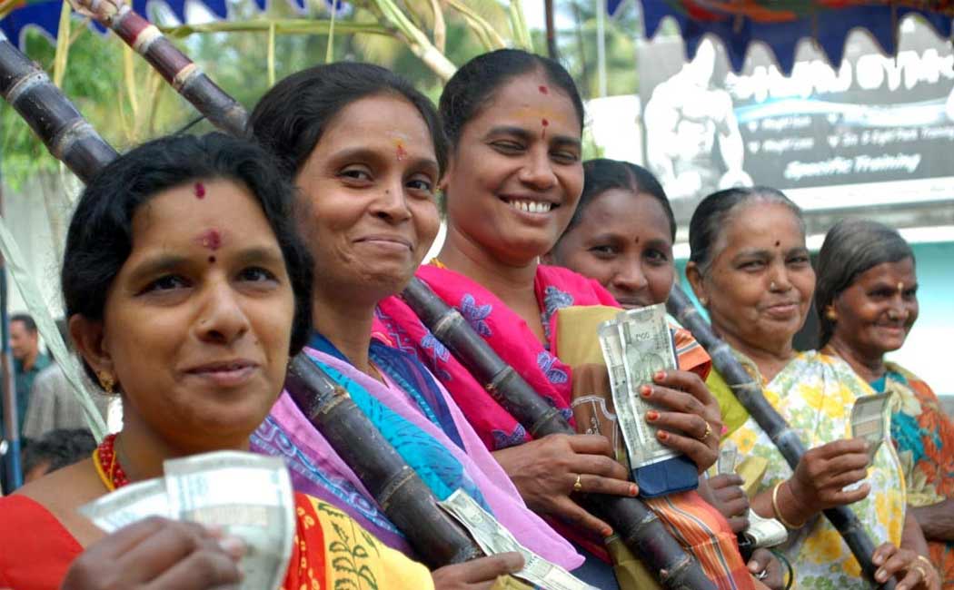 Women buy Pongal gift sets with smile