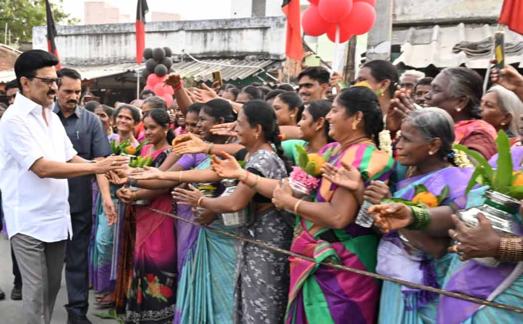 CM MK Stalin gets a rousing welcome