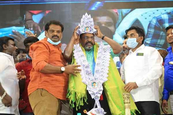 V.C.K. Leader Thirumavalavan's birthday party .. Leaders who congratulated ..!