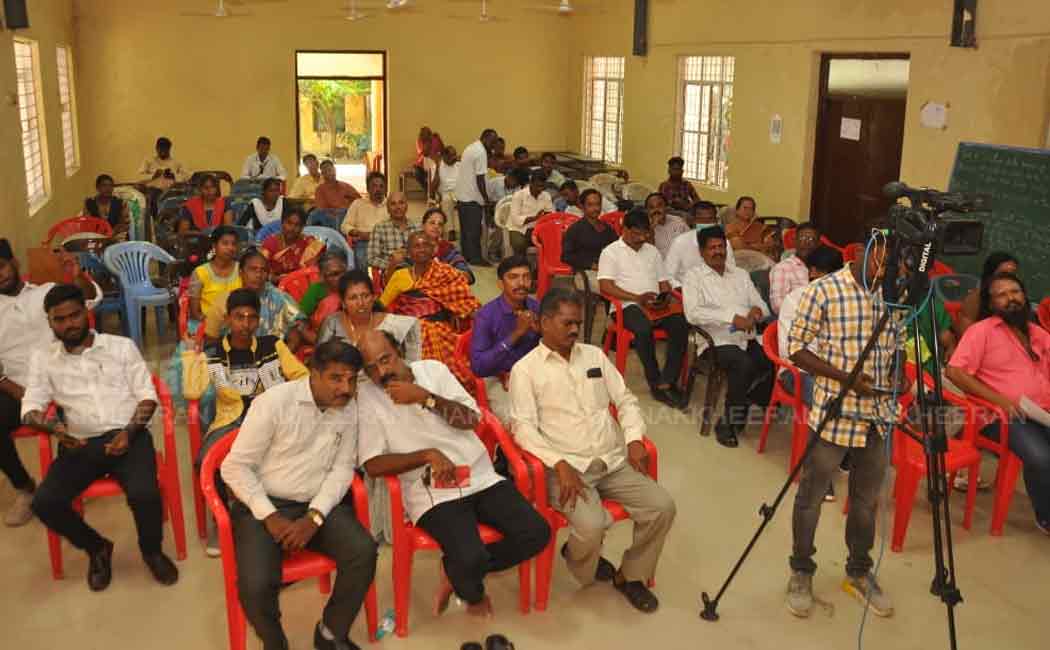 viva voice held in nandanam arts college for kalaignar cine field