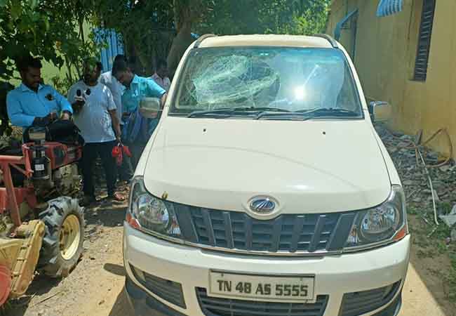 admk leader car incident in trichy