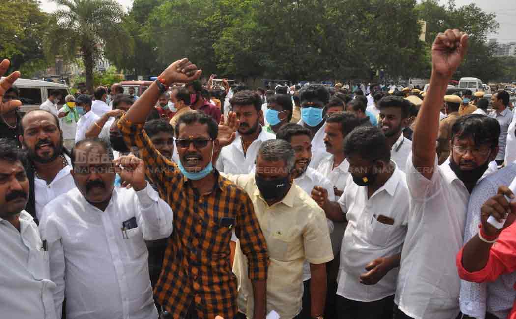 Tasmac bar owners demand ... arrested ..!