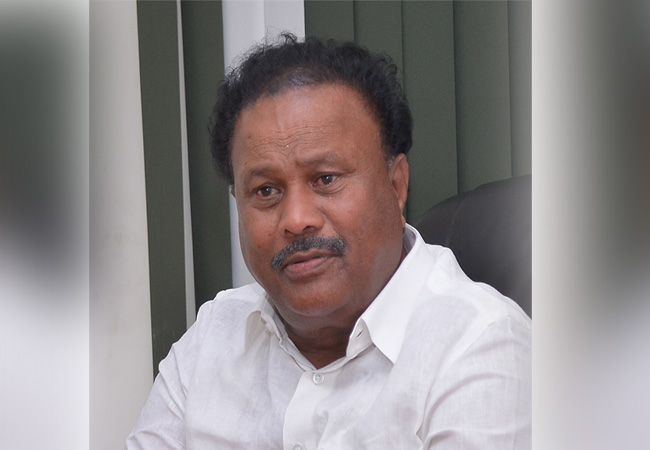 We do not drink alcohol on the way to MGR Minister Srinivasan's speech