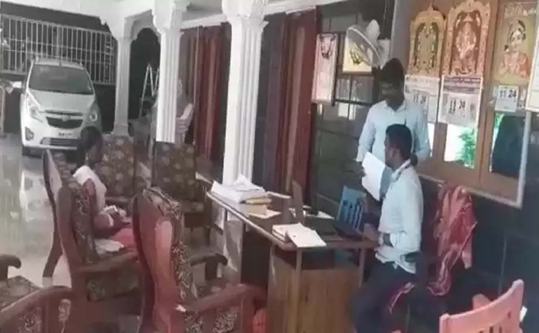 admk leaders registration officers vigilance police raid