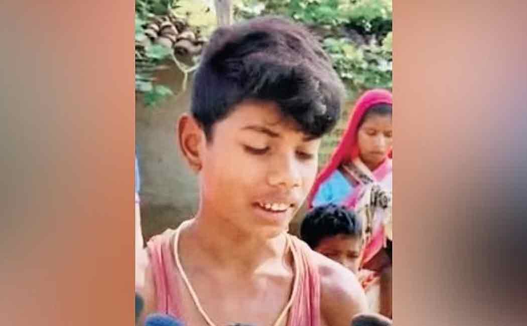 A snake bit a boy and snake passed away