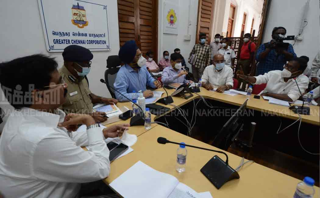 Kagan Deep Singh Bedi in consultation with party representatives
