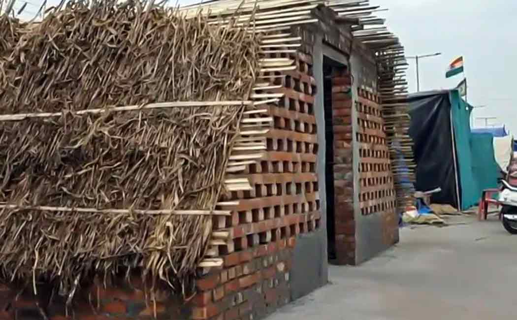 FARMERS HOUSES IN SINGU BORDER