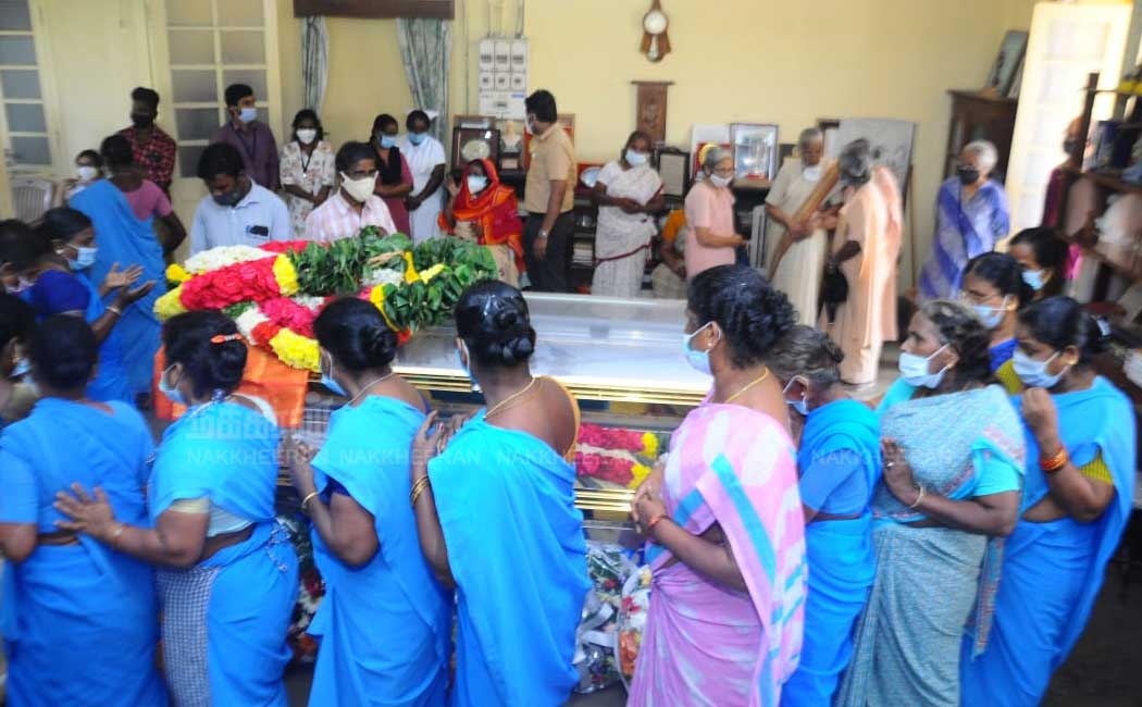 Dr.Shanta Funeral photos