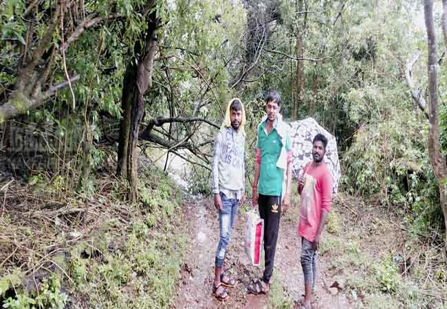 tamilnadu nilgiris heavy rains flood peoples affected need help
