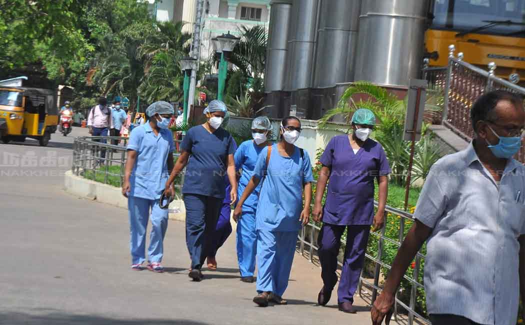 Corona coming under control; Government hospital are crowdlessCorona coming under control; Government hospital are crowdless