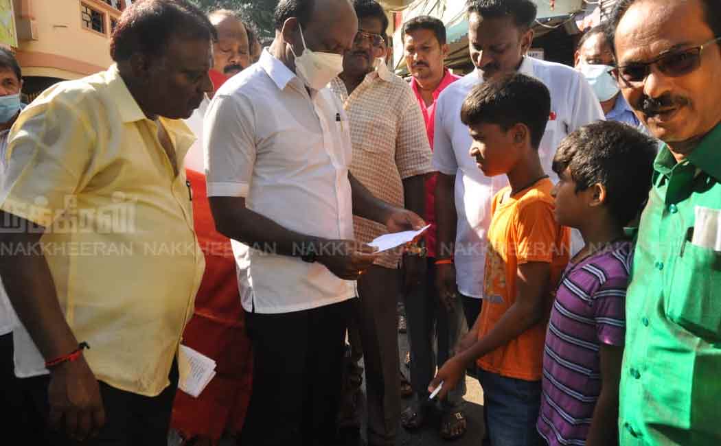 The minister who started to meet the people in person