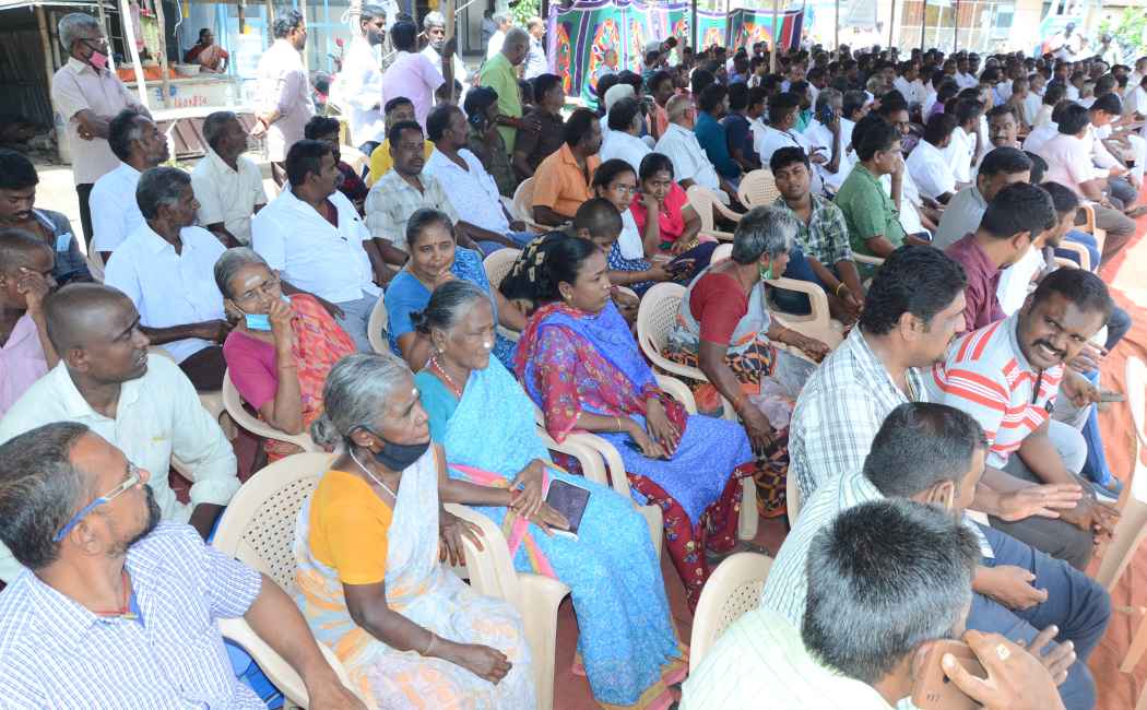 free vesti and sarees tn govt erode power looms