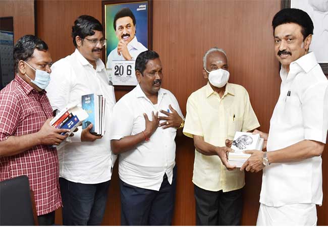 Papacy executives meet Chief Minister MK Stalin and thank him!