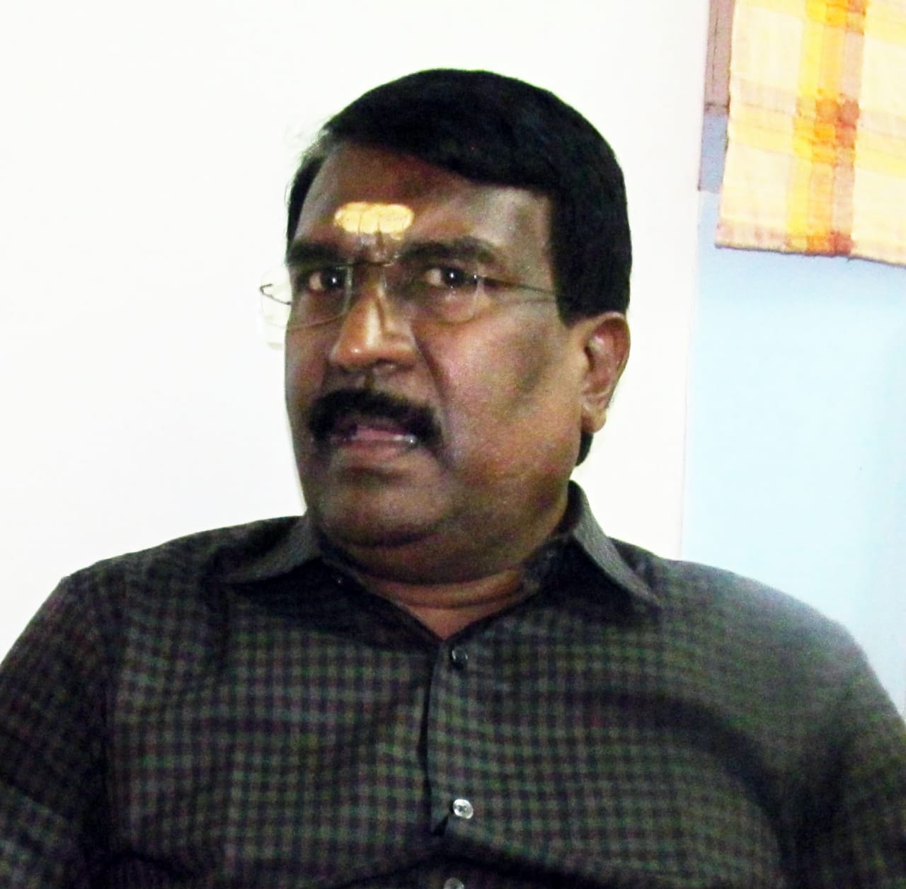 Press Club Complaint!-the fireworks factory owner apologized