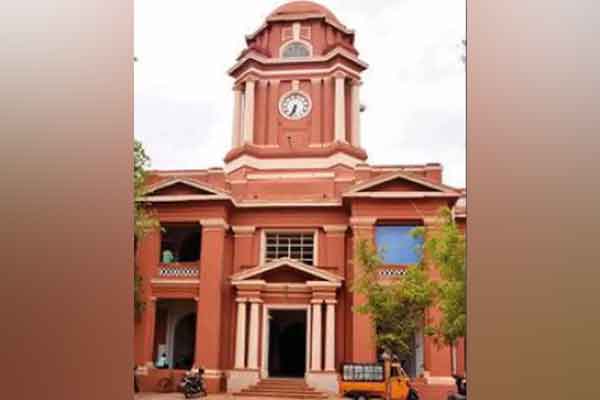 Mother and son arrested for not appearing in court for many years ..!