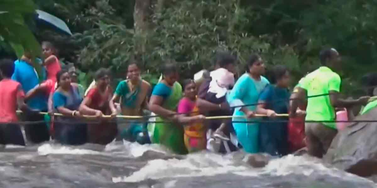 Devotees stuck in river flood; The rescuers fought and rescued