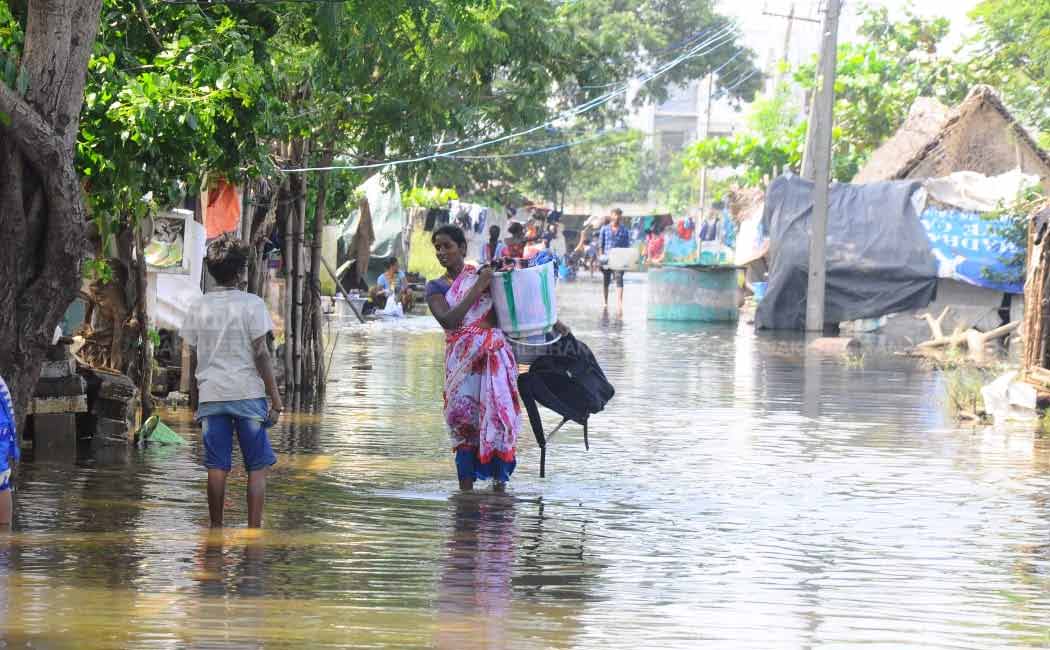 flood in street