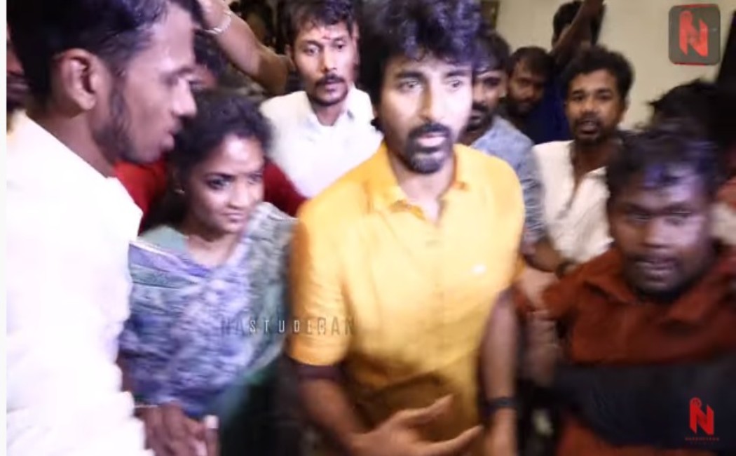 Fans excited by Sivakarthikeyan's act while watching 'Prince' movie with fans!