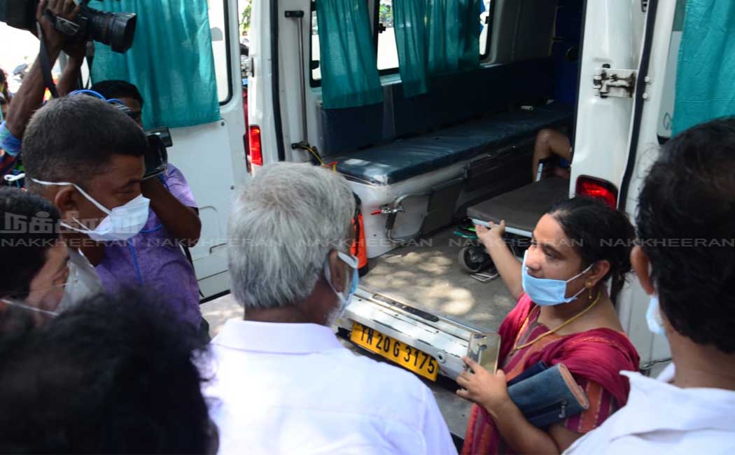 Sehgar Babu and Dayanidhi Maran who were examined at the hospital