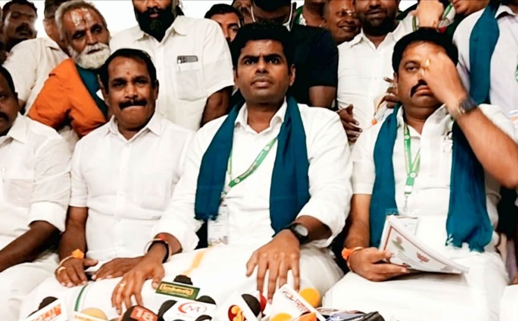 annamalai said BJP wont harm periyar statue