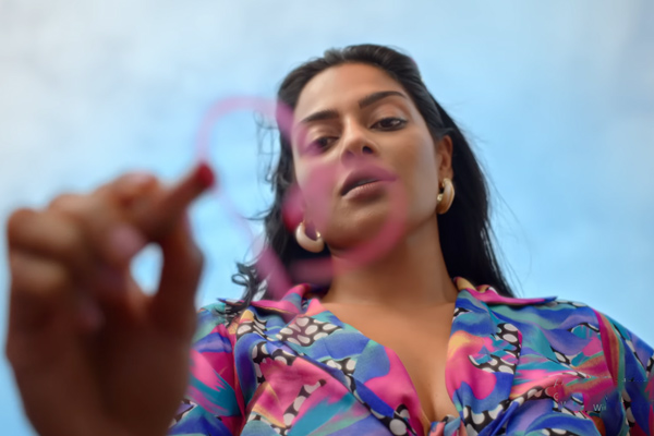 silk smitha bio pic movie glimbse released