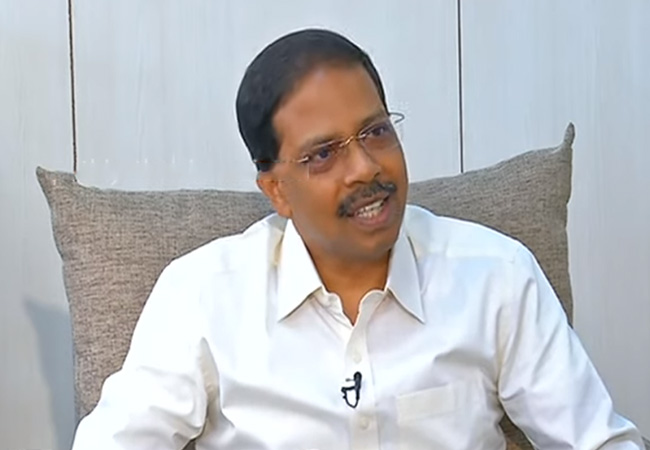 rs 412 crores value money and others gift seizures election flying squad team
