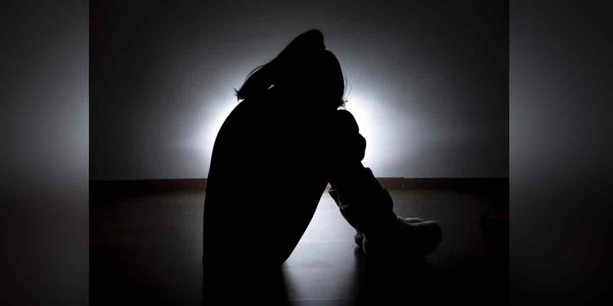 Female doctor tortured in custody ... Police investigation!