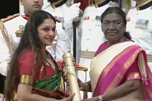shobana received padma bhushan award