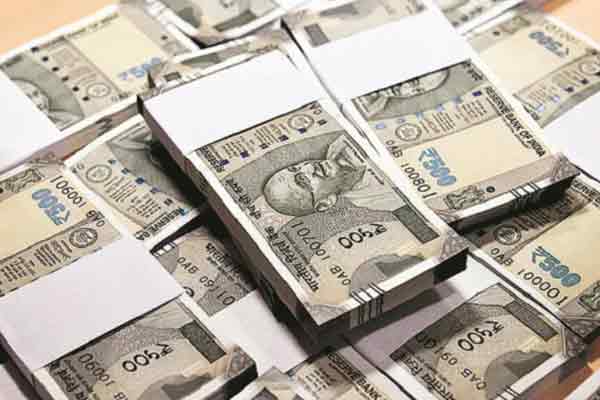 Trichy pettavaaithalai check post one crore rupee issue