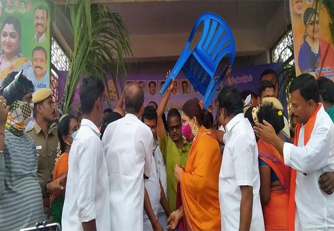 ACTRESS AND BJP LEADER KUSHBOO PUDUKKOTTAI PARTY FUNCTION