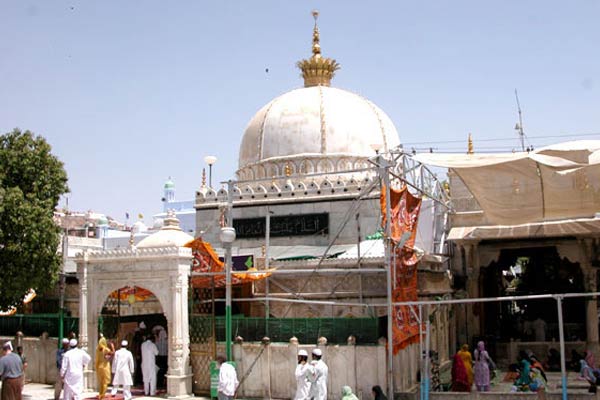 Hindu organization sues Ajmer Dargah in rajasthan
