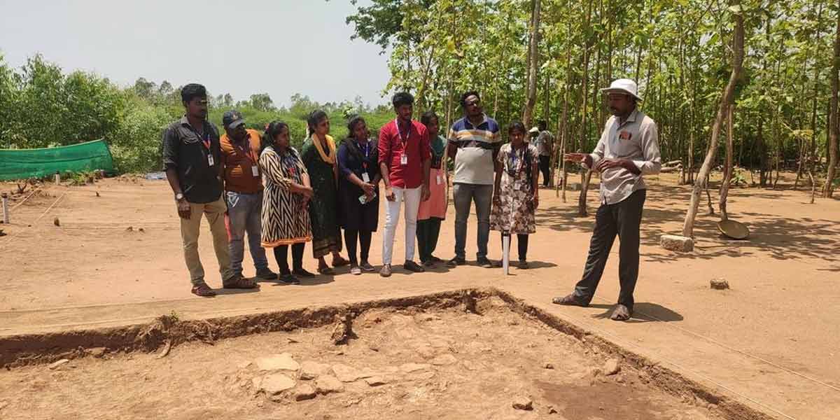 Brick construction known in Porpanaikottai excavations; Crowds of visitors