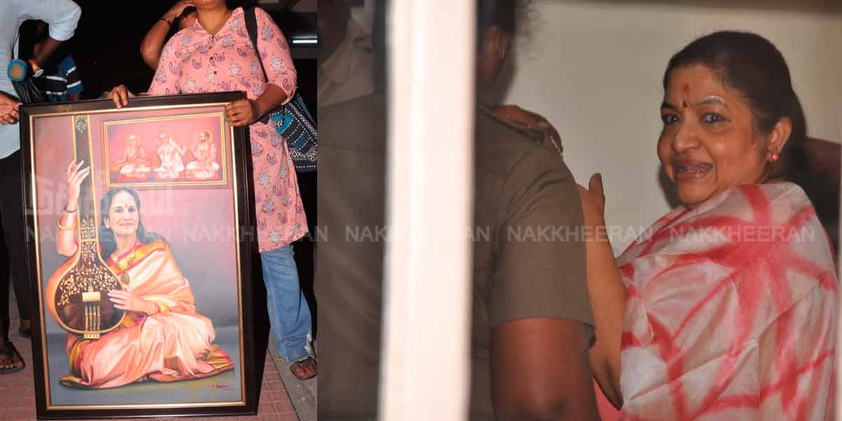 Celebrities Pay Tribute To Singer Vani Jayaram (Photos)