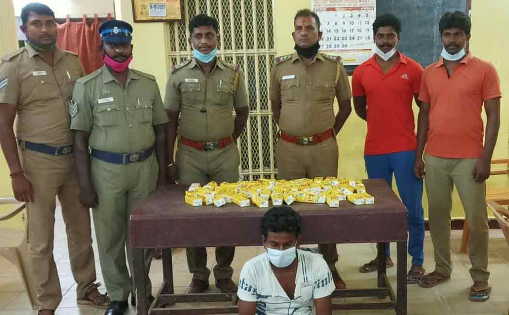 Bottles of liquor smuggled from Pondicherry to other states
