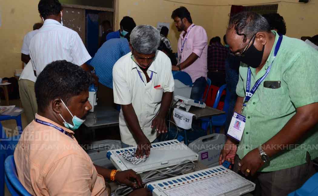 Election Commission in the process of preparing the machines