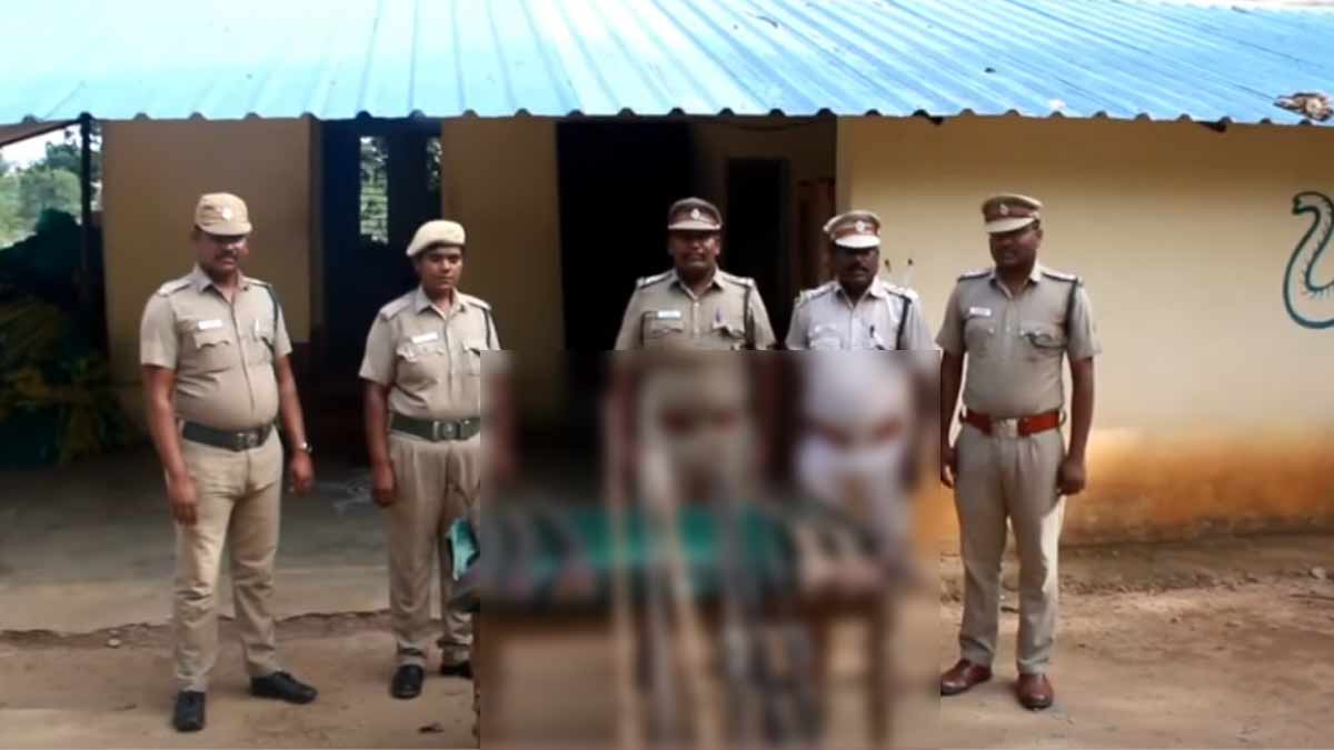 A gun at Aerimalai; Warned police