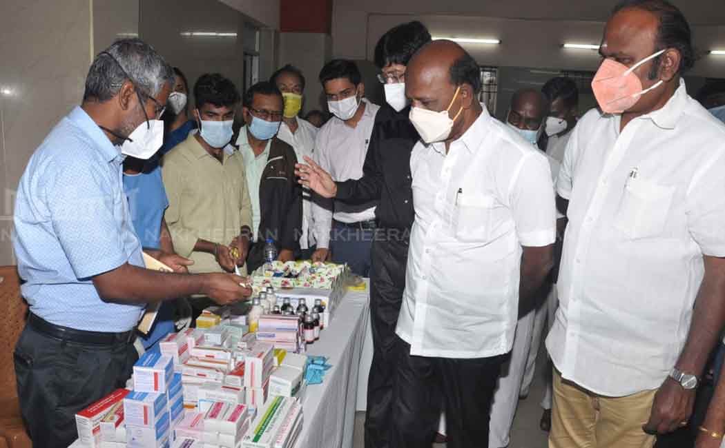 Minister Ma Subramanian visits medical camp