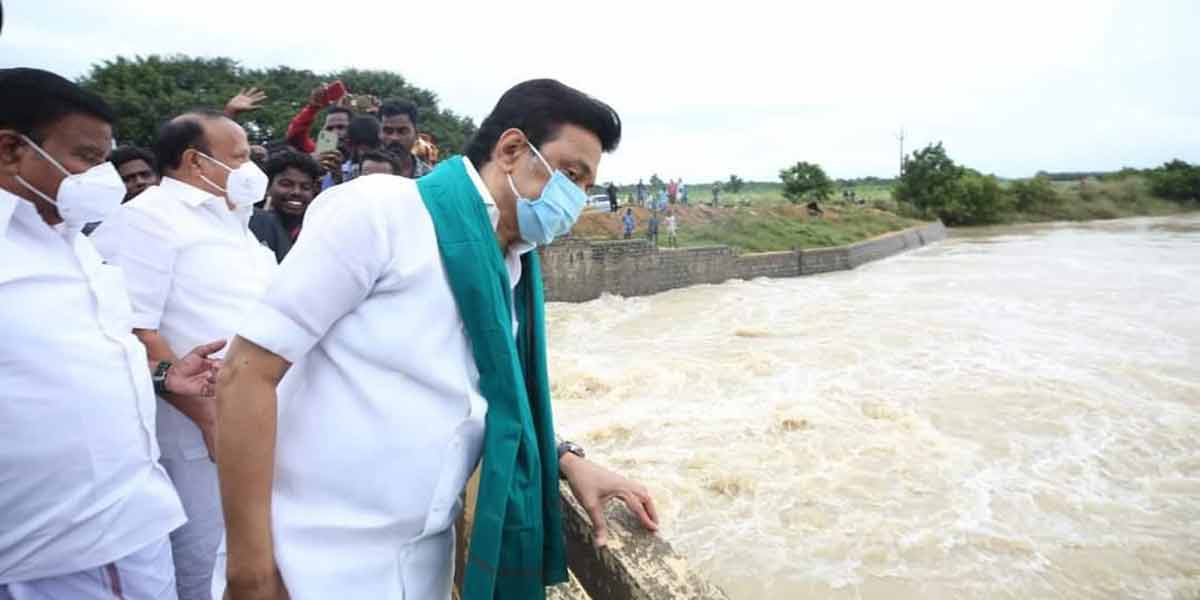 Cuddalore floating in rain water ... DMK Stalin's visit!