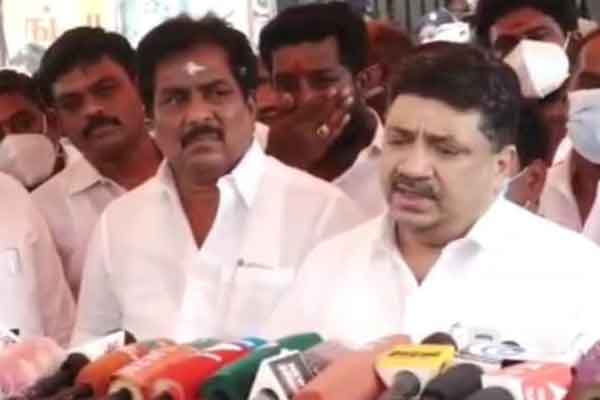 "Madurai Aadeenam is very affectionate to me ..." - Minister Palanivel Thiagarajan