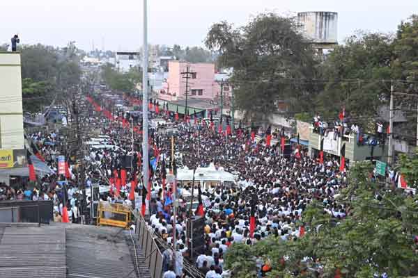 Sabareesan in erode by election